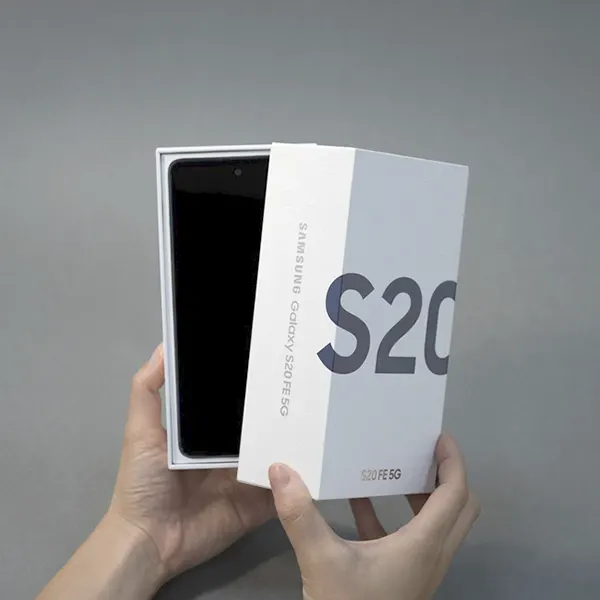 کارتن اصلی گوشی سامسونگ مدل Galaxy S20 FE