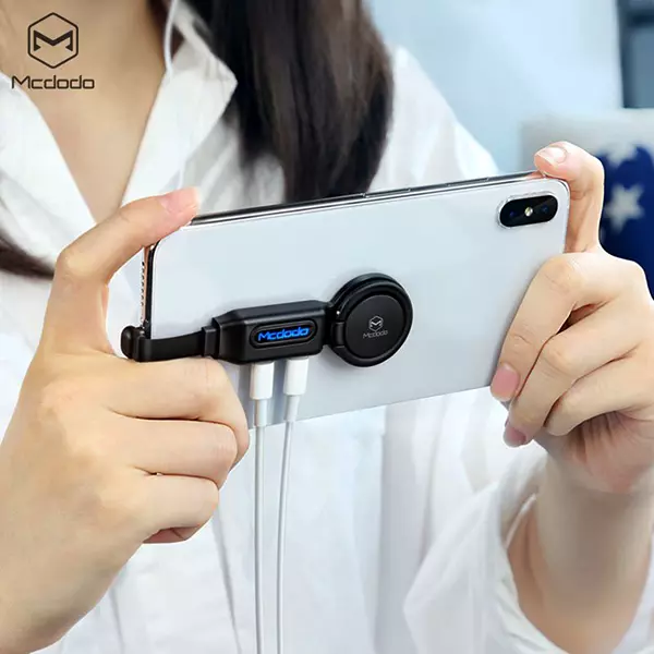 مبدل 1 به 2 لایتنینگ مک دودو مدل CA-6290