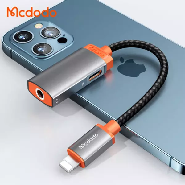 مبدل لایتنینگ به لایتنینگ و AUX مک دودو مدل CA-6710