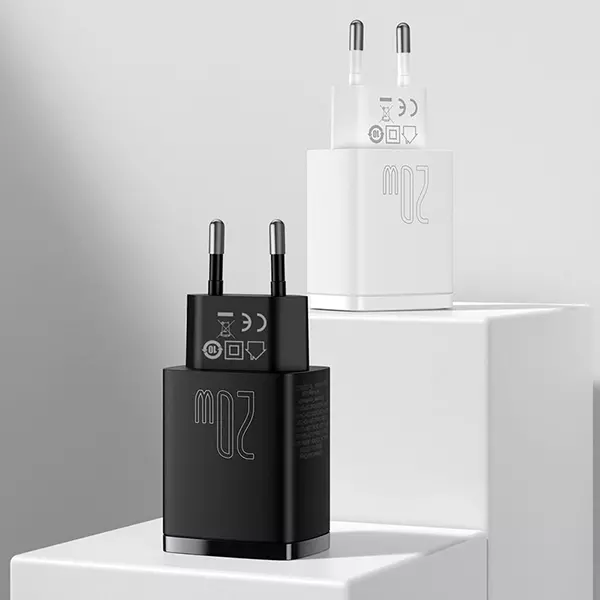 شارژر دیواری 20 وات بیسوس مدل CCXJ-B01