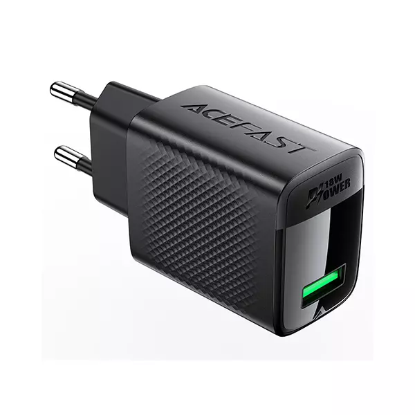 شارژر دیواری ایس فست A90 QC18W همراه با کابل