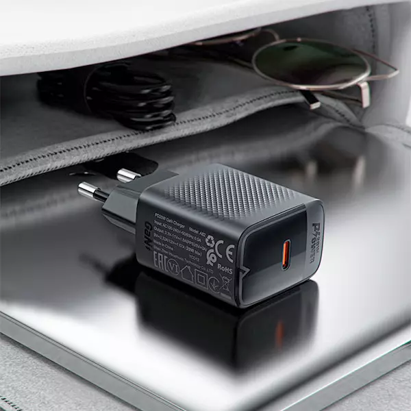 شارژر دیواری ایس فست ACEFAST A82 PD20W GaN Fast Charger