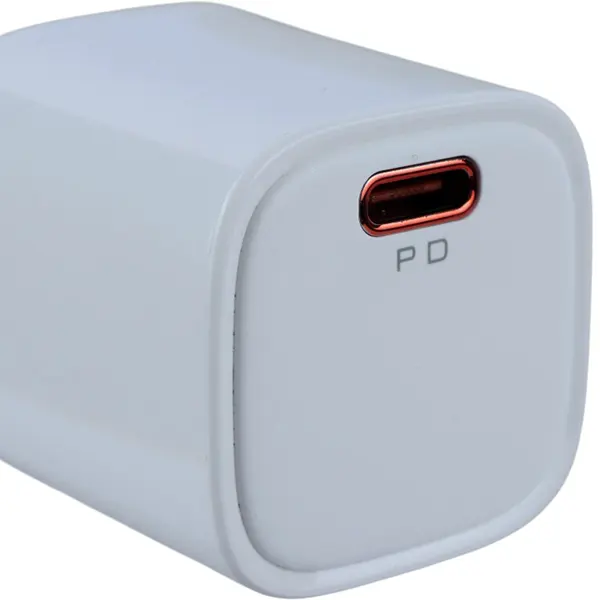 کابل و شارژر 20 وات مک دودو مدل CH-469